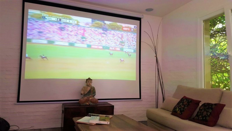 Encantadora casa en el corazón de La Barra reciclada con pileta